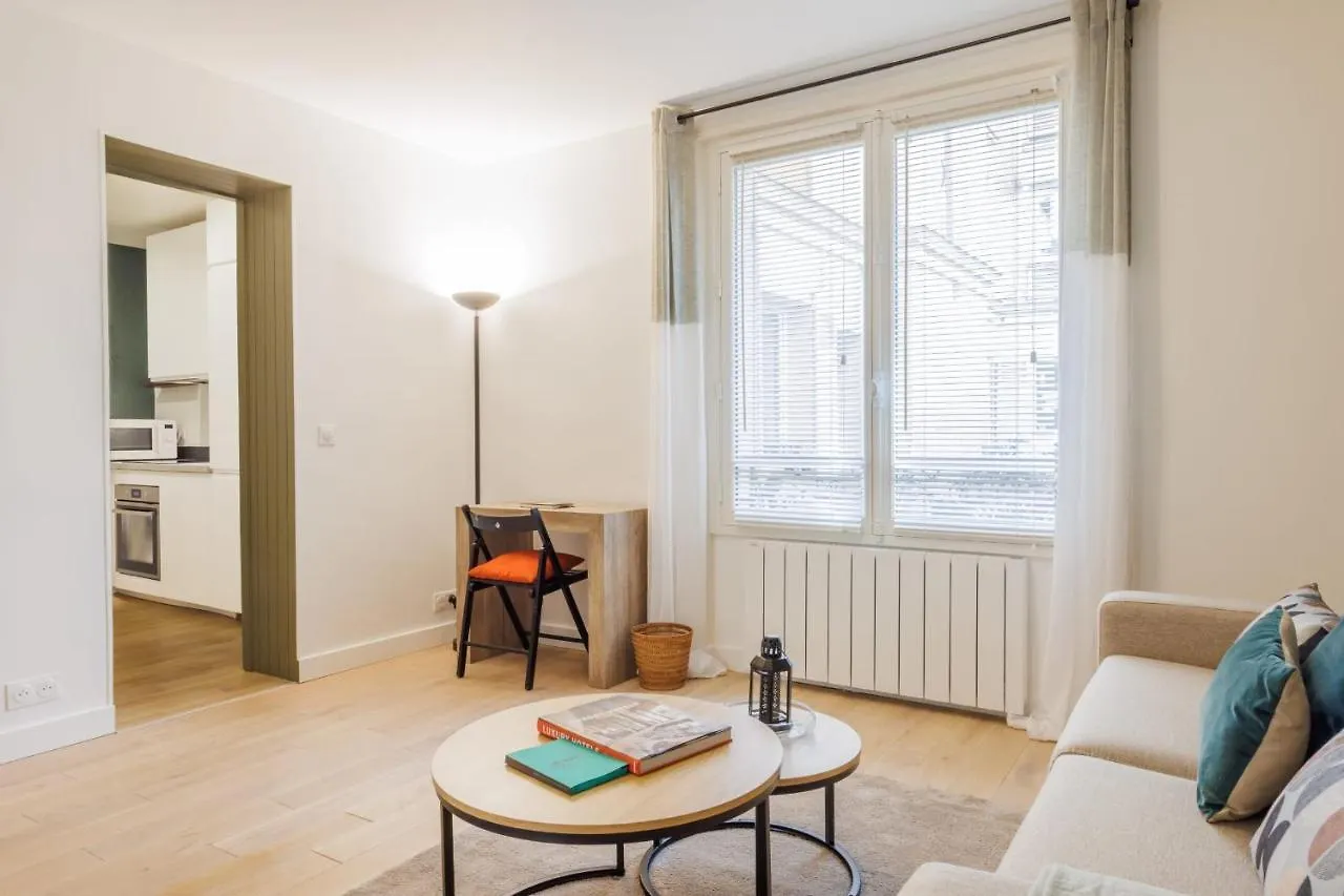 Apartamento Authentic - 2p - Eiffel Tower Paris